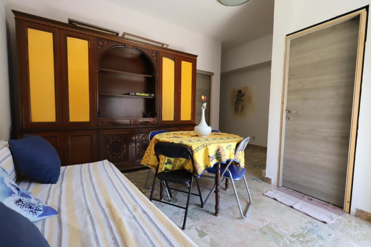 Solo Single Under 40 - Fkk Naturist Culture - Volunteer Welcome Palermo Exterior photo